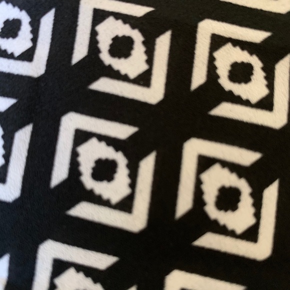 Passion Fruit 100% Polyester Blouse - Picture 3 of 6